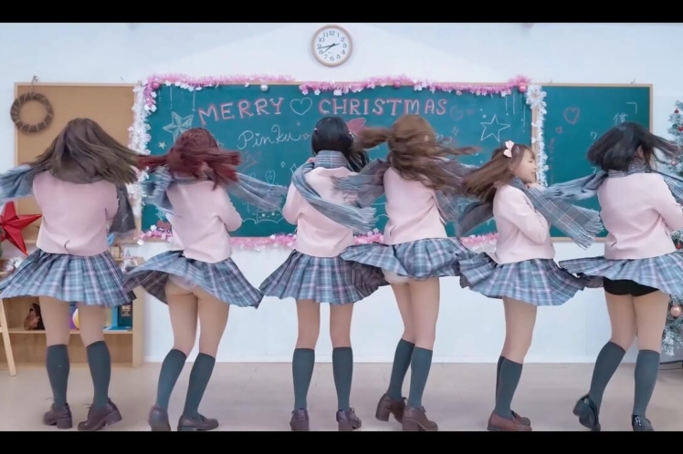 【踊ってみた】=LOVE(イコールラブ)／「僕らの制服クリスマス」【Pinku ♡ Ribbon】