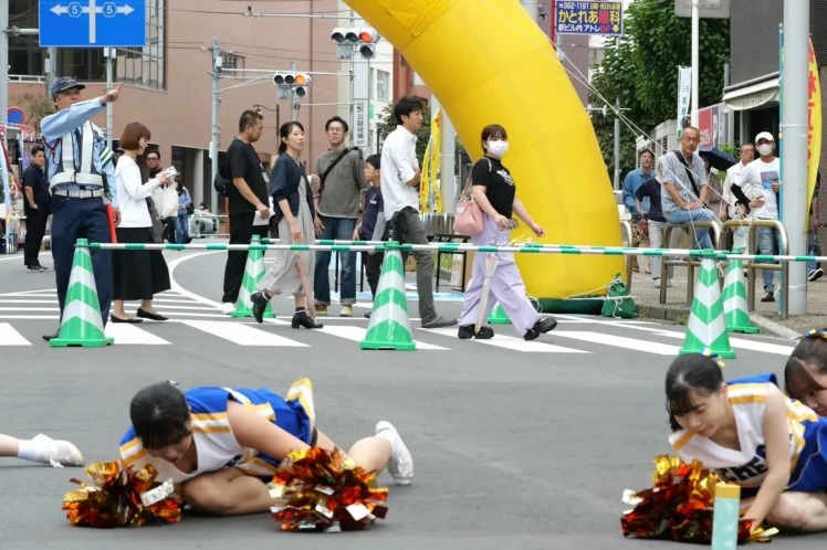 【チアダンス】大学生バトン部のチアリーディング！ 松戸まつりイン2024 2024.10.06①